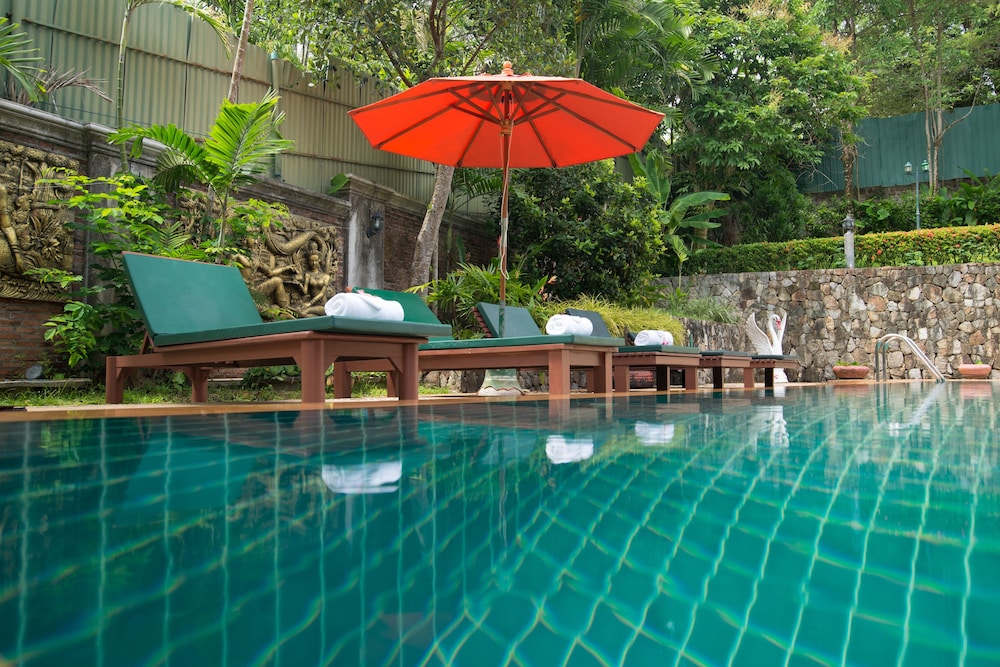 kata interhouse resort