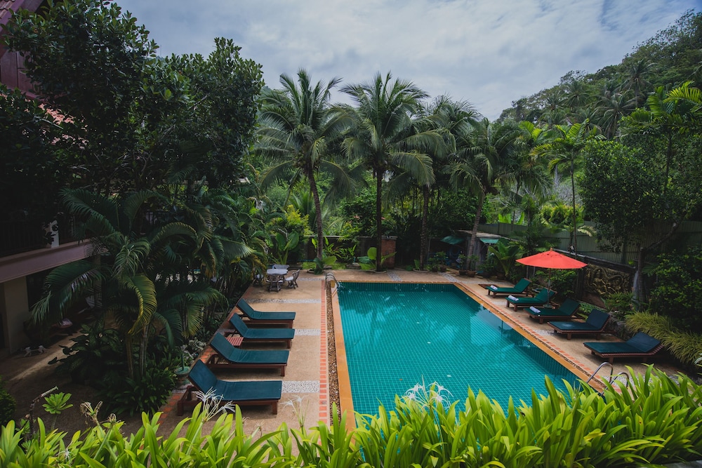 kata interhouse resort