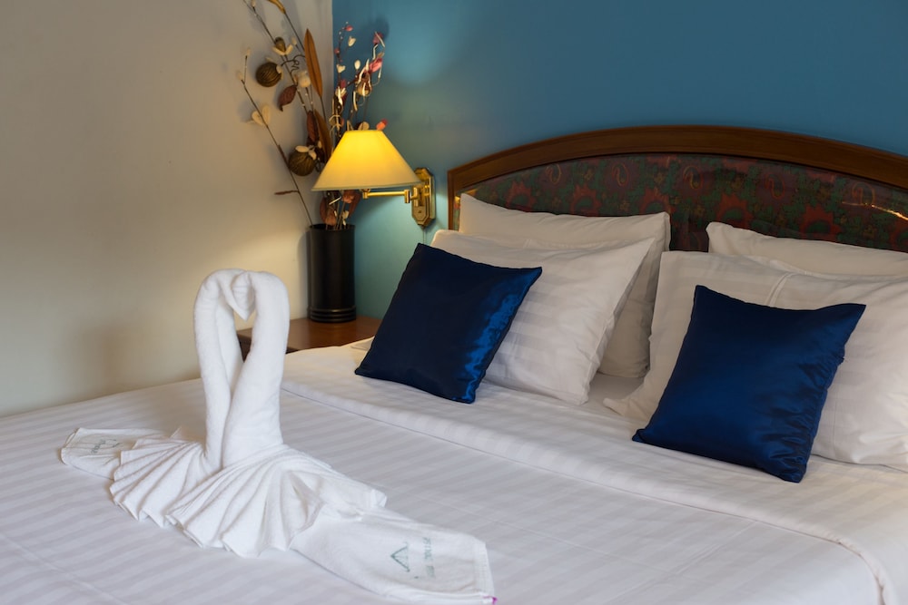 kata interhouse resort