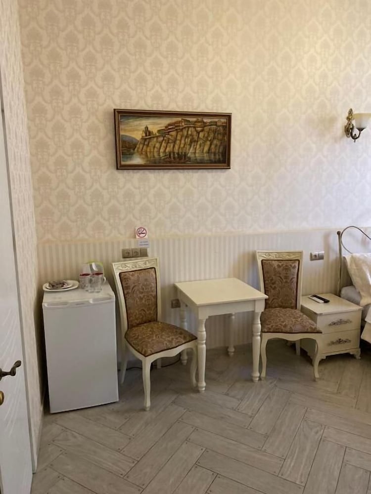 old tbilisi apart hotel