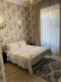 old tbilisi apart hotel