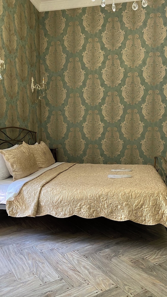 old tbilisi apart hotel