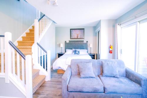 gorgeous loft in the heart of blue mountain