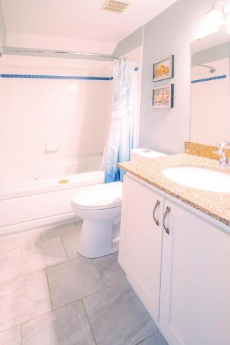 gorgeous loft in the heart of blue mountain