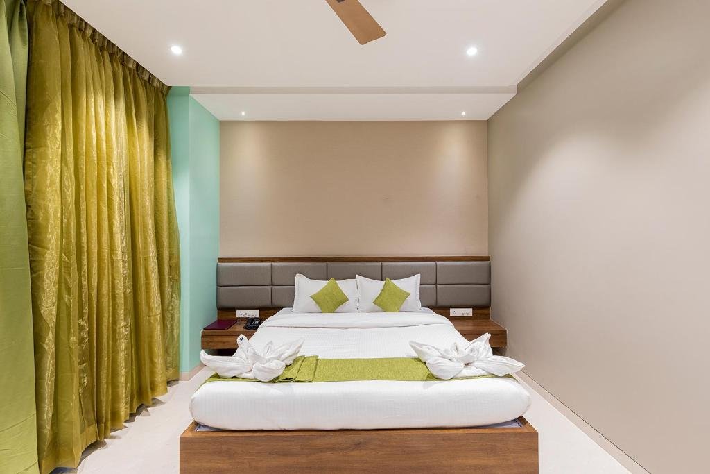 Hotel Seven Oaks,Navi Mumbai>>Mumbai,3 star