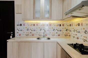 comfy 1br apartment casa de parco central bsd city