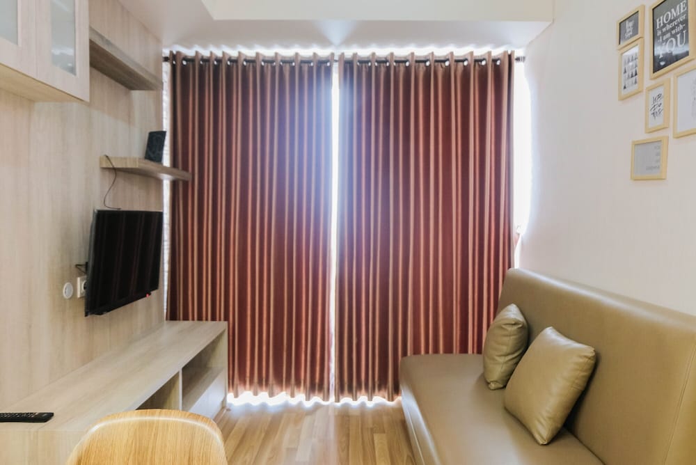 comfy 1br apartment casa de parco central bsd city