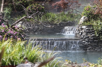 intercontinental resort jiuzhai paradise by ihg