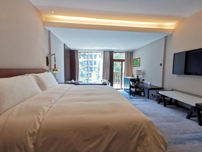 intercontinental resort jiuzhai paradise by ihg