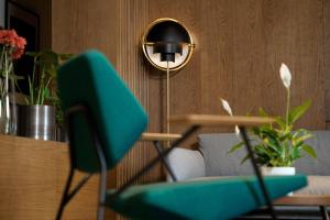dominic smart and luxury suites edition