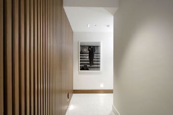 dominic smart and luxury suites edition