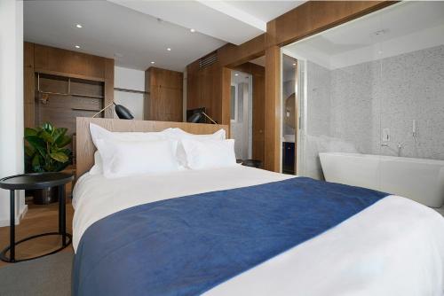 dominic smart and luxury suites edition