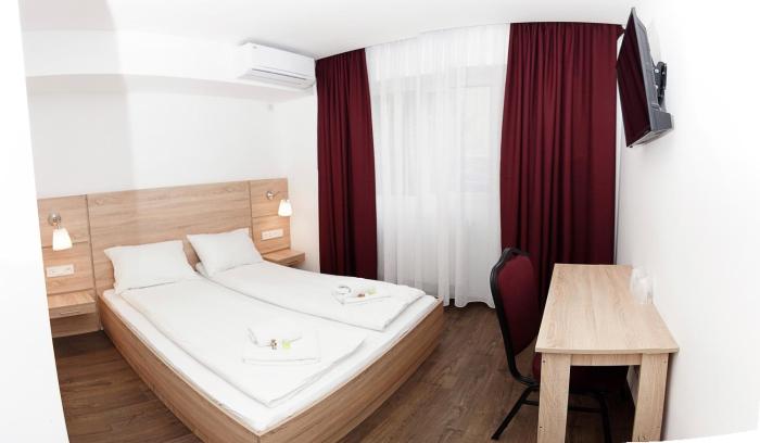 hotel otopeni