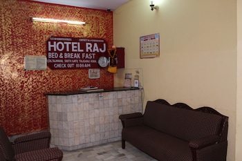 hotel raj bed and breakfast