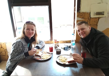 hotel raj bed and breakfast