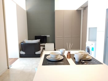 the signature service suite mont kiara by klhomesweet