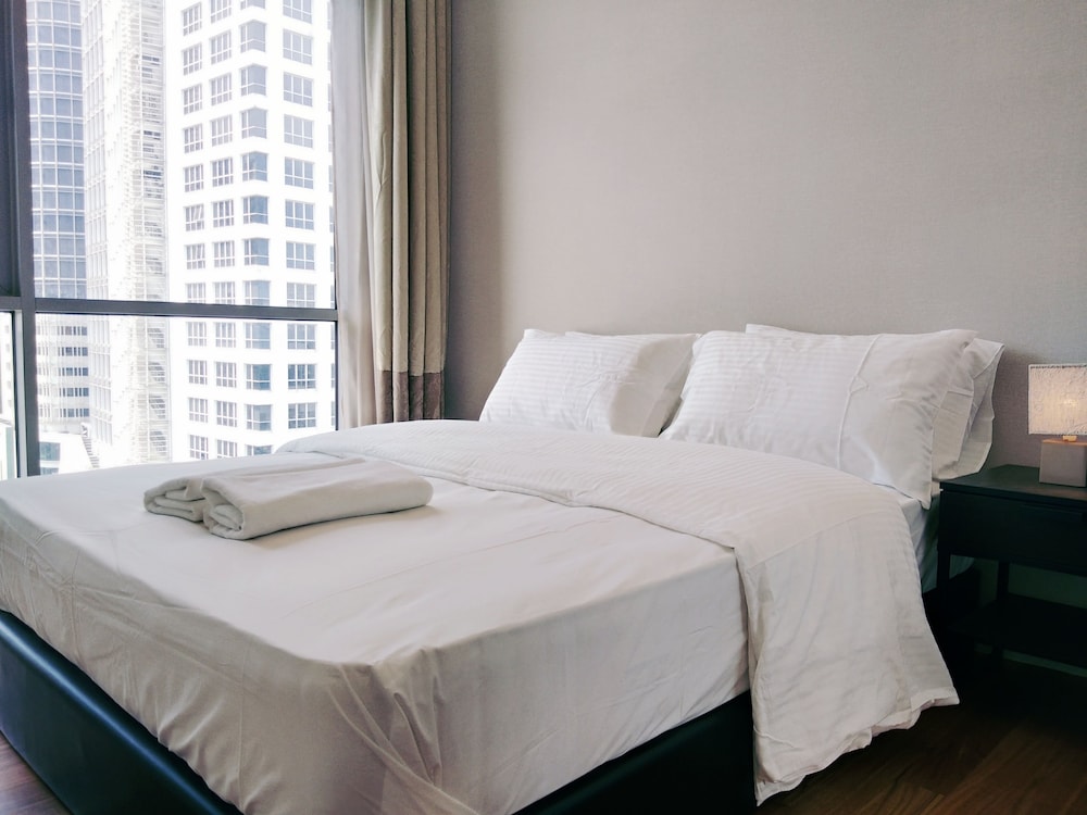 the signature service suite mont kiara by klhomesweet