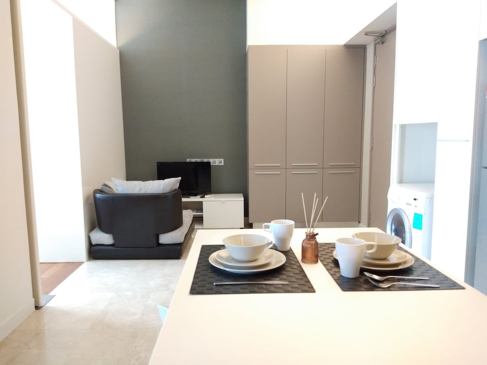 the signature service suite mont kiara by klhomesweet