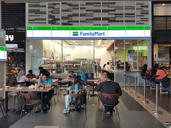 the signature service suite mont kiara by klhomesweet