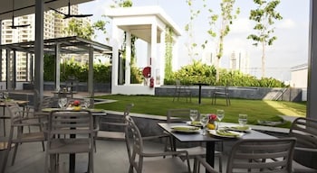 the signature service suite mont kiara by klhomesweet