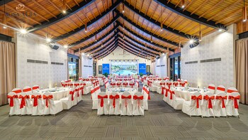 rosa alba resort and villas tuy hoa
