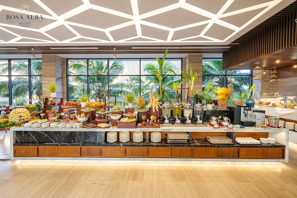 rosa alba resort and villas tuy hoa