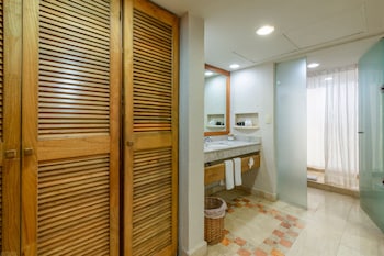 puerto aventuras hotel and beach club