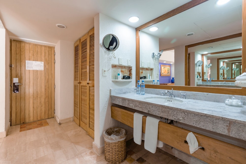 puerto aventuras hotel and beach club