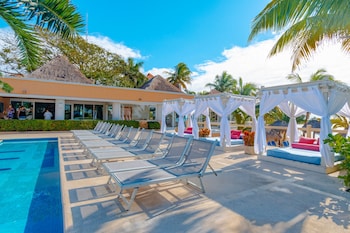 puerto aventuras hotel and beach club