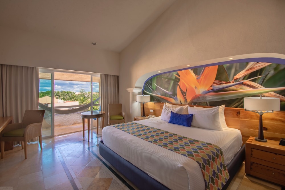 puerto aventuras hotel and beach club