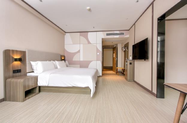 hanting hotel maoming railway station