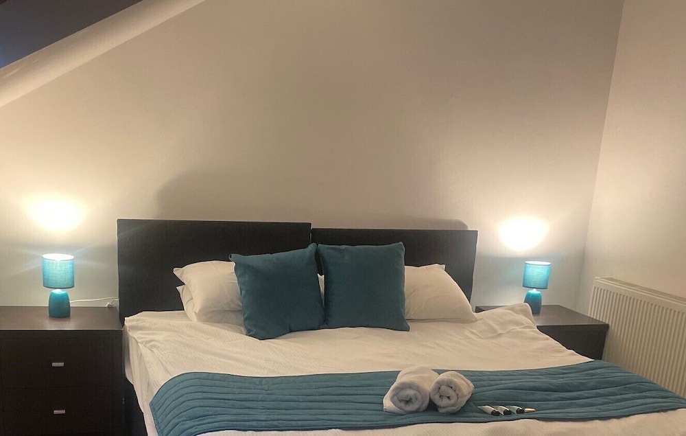 beach house penthouse 3 bed apartment