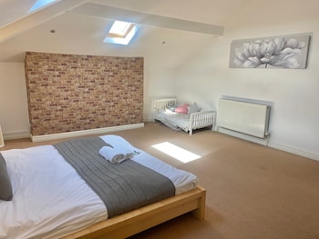 beach house penthouse 3 bed apartment