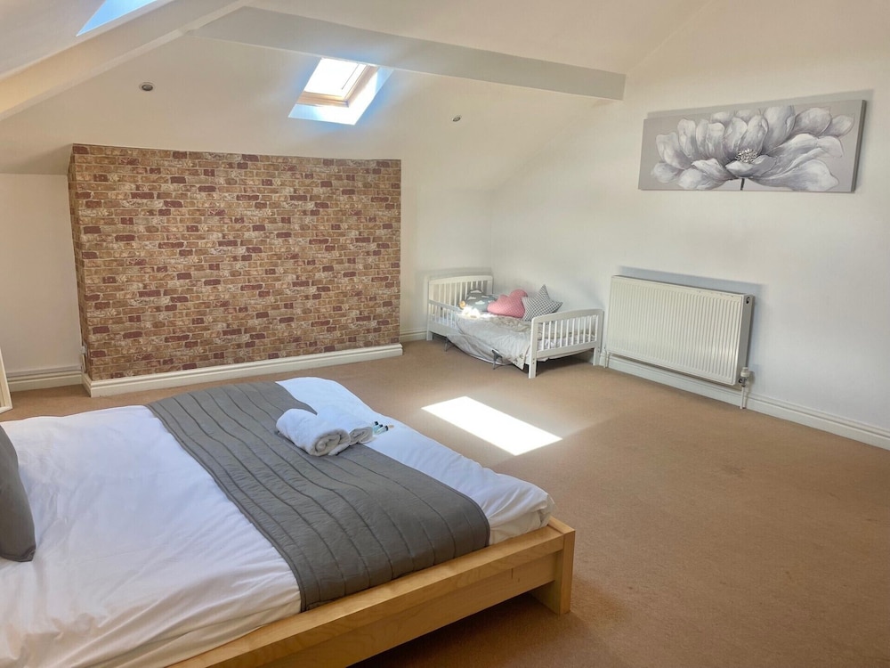 beach house penthouse 3 bed apartment