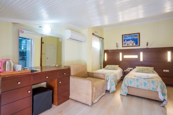villa daffodil special class