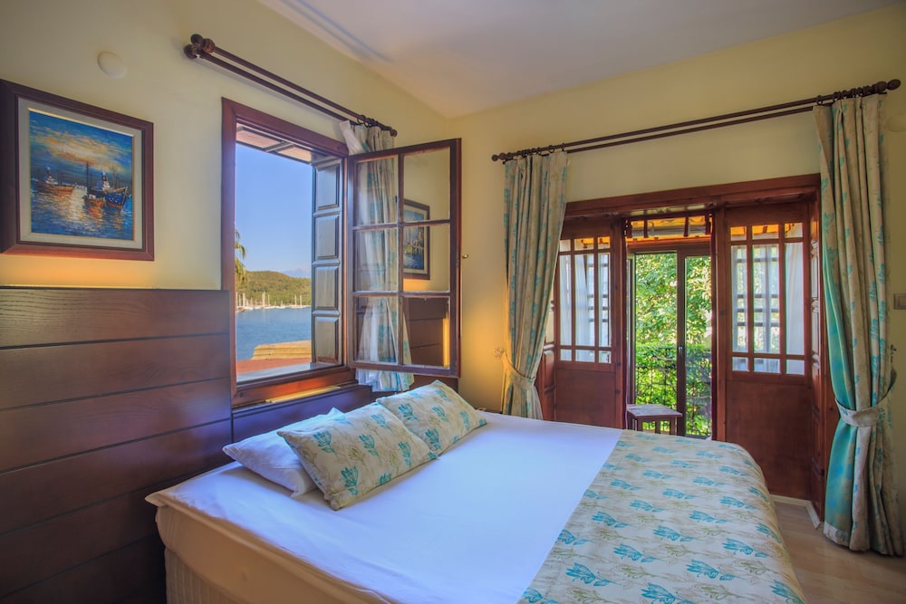 villa daffodil special class