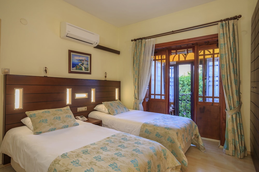 villa daffodil special class