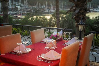 villa daffodil special class