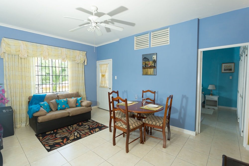 New Kingston Apt At Wellington Cove,,0 star