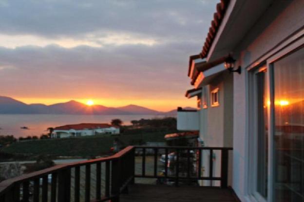 sea under the sky