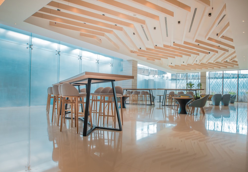 holiday inn express manila newport city by ihg