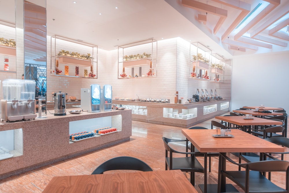 holiday inn express manila newport city by ihg