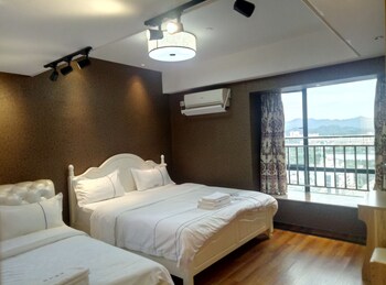 yujia aparthotel zhongshan lihe square branch