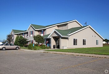 travelers lodge and suites