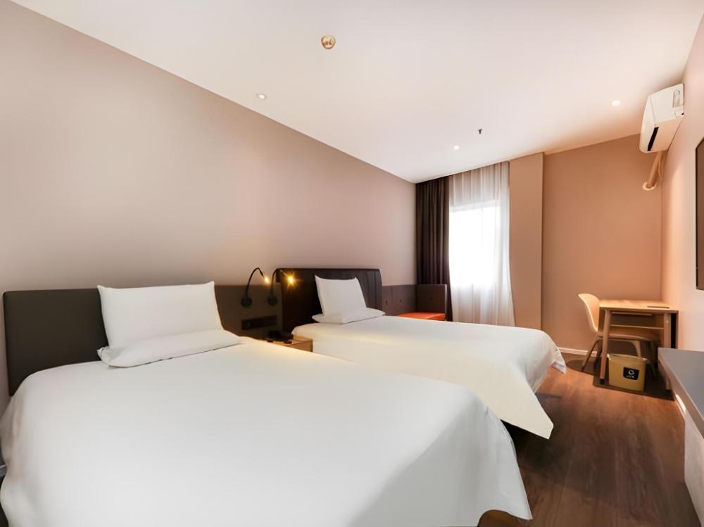 hanting hotel shanghai daning music square