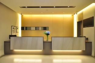 home inn plus kunming tongde square wanhong road