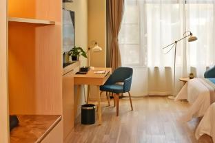 home inn plus kunming tongde square wanhong road
