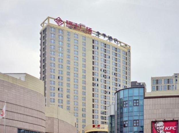 ji hotel pinghu ruifeng square