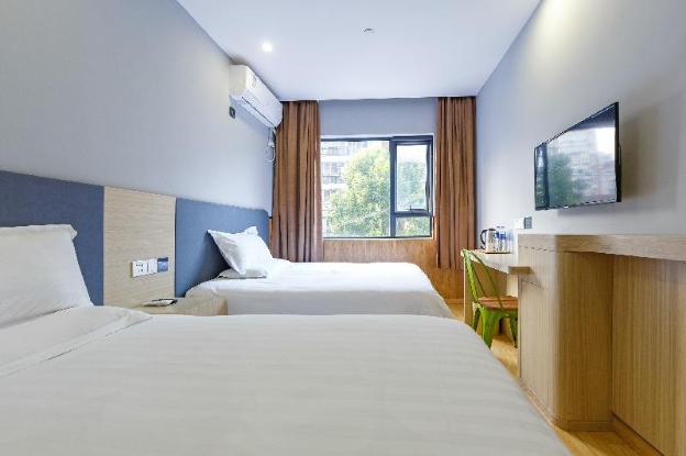 hi inn shanghai beiwaitan pingliang road