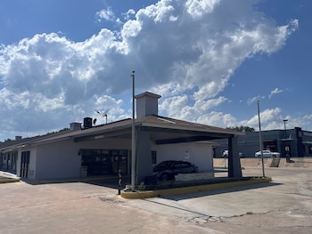 sunset inn and suites